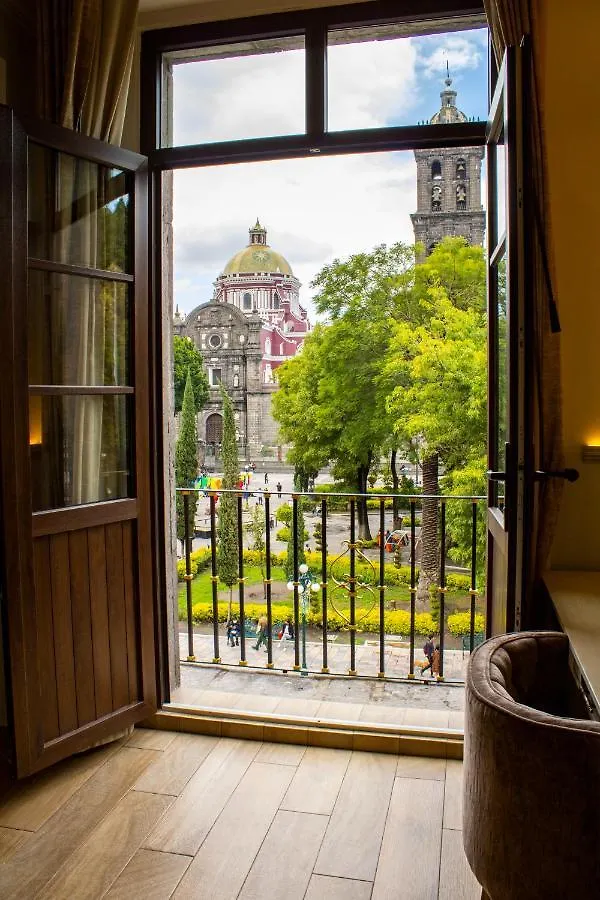 Voco Royalty Puebla Downtown Hotel