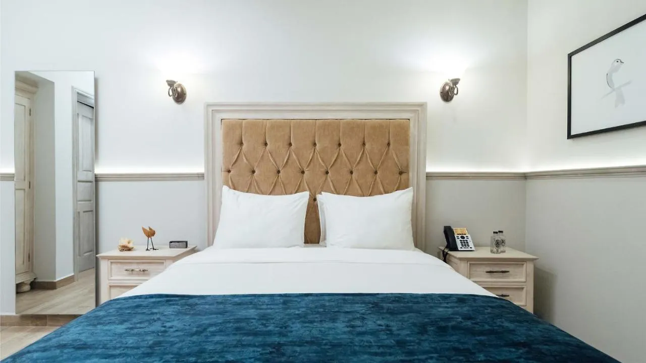 Voco Royalty Puebla Downtown Hotel