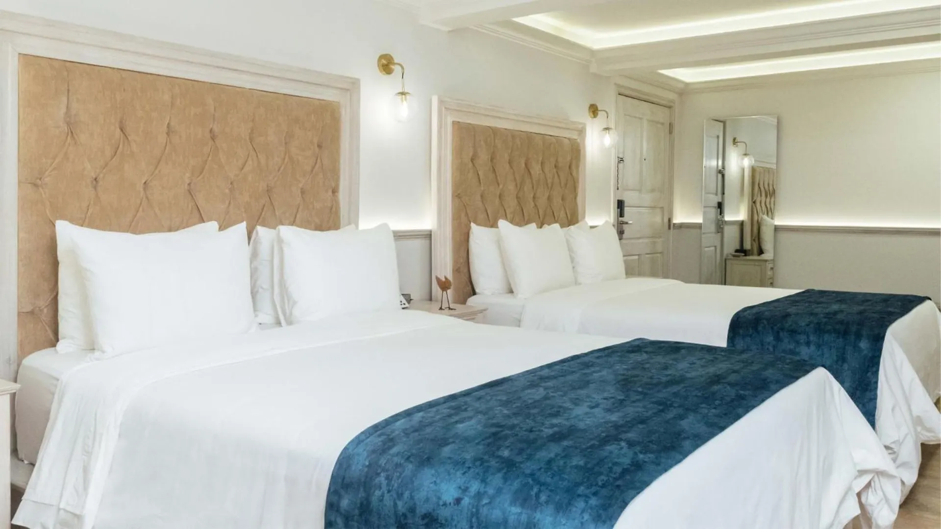 Voco Royalty Puebla Downtown Hotel