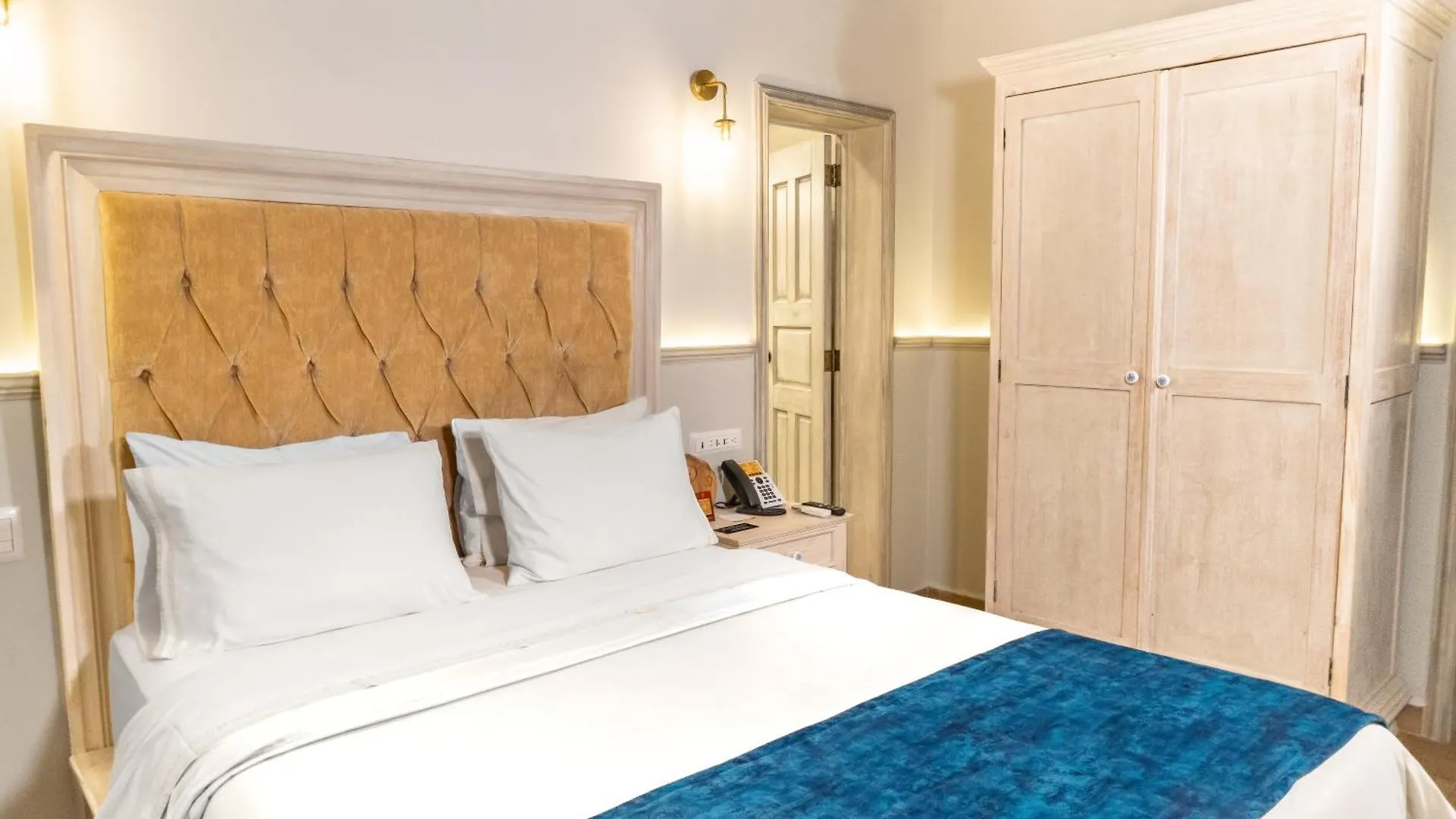 ****  Voco Royalty Puebla Downtown Hotel Mexico